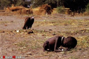 نوار جنوبی سودان - روستای آیود - عکس معرو مجله نیوزویک - 2001